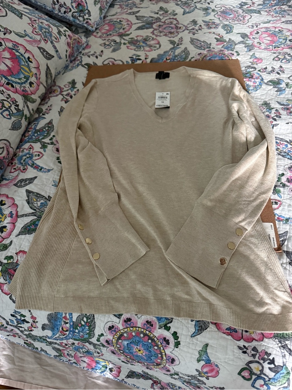 JM Collection Beige V-Neck Lightweight Sweater with Gold Buttons